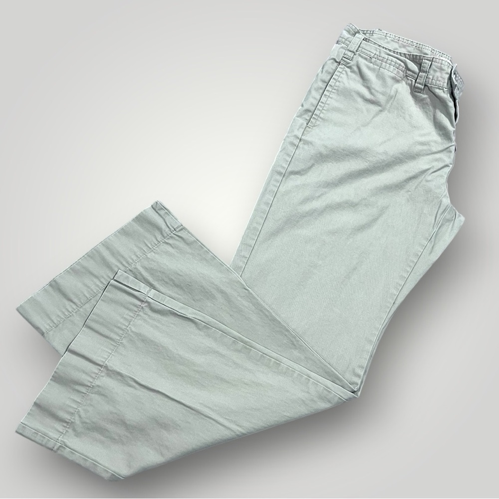 GAP Favorite Khaki Trousers - Picture 3 of 16